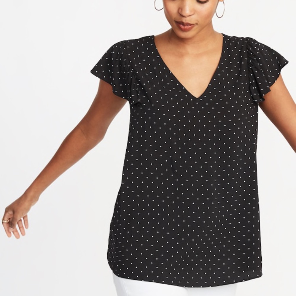 NWT Old Navy polka dot Ruffle-Trim V-Neck Top